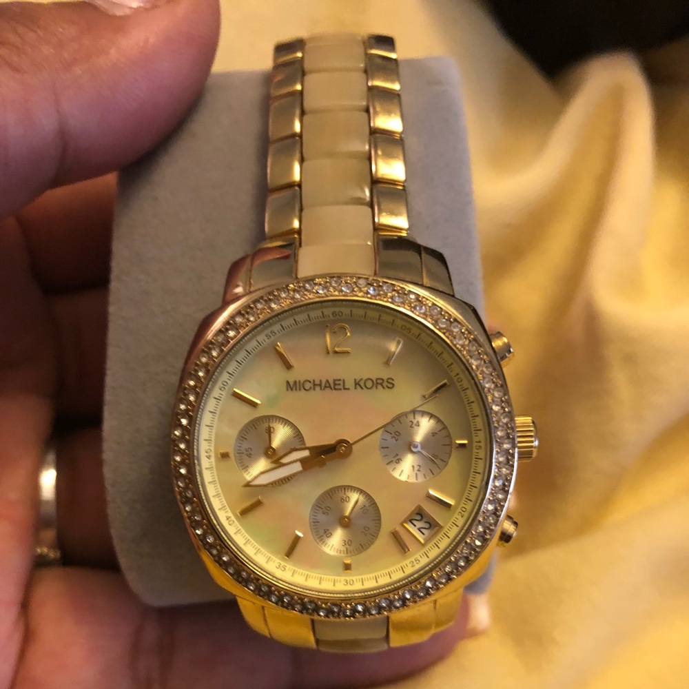 Sold 🤑Micheal Kors watch